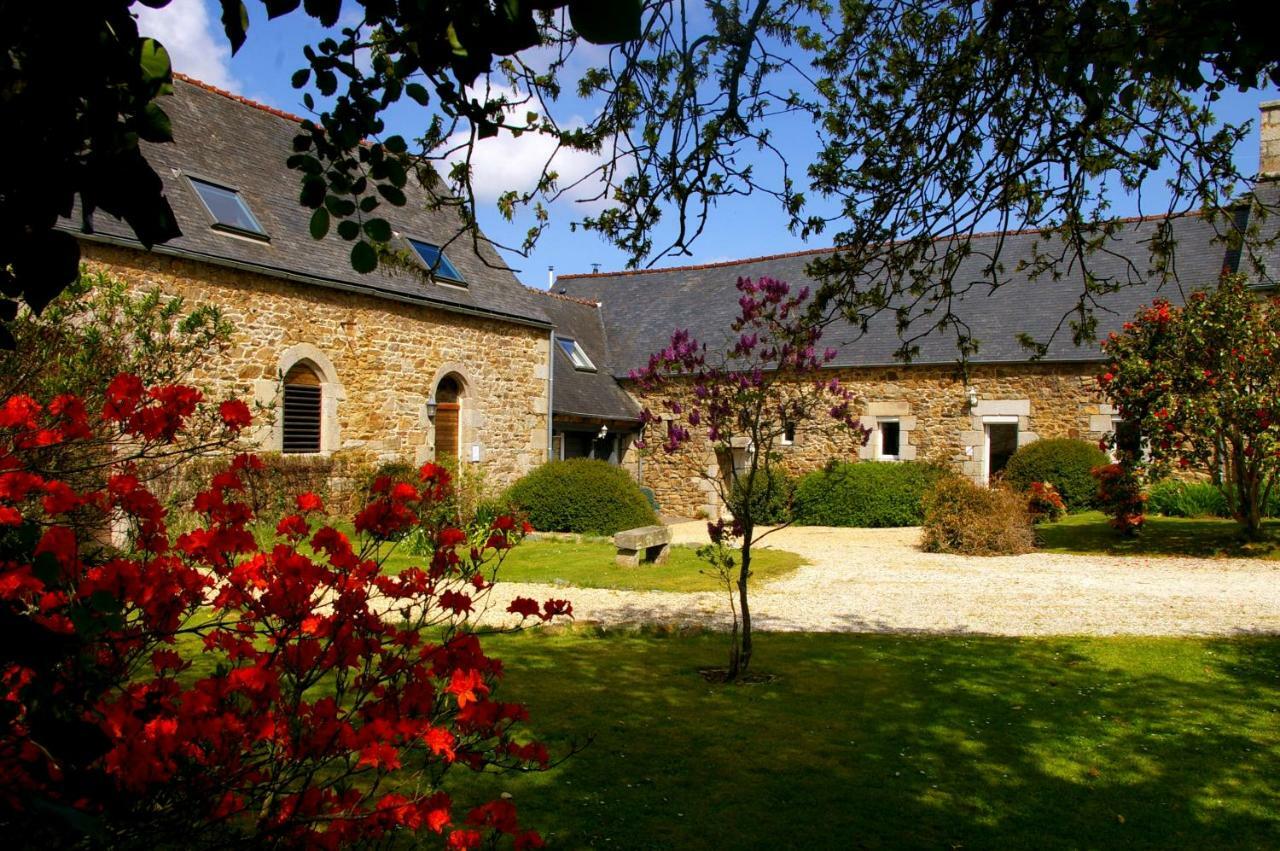 Le Colombier Bretagne Bed & Breakfast Louannec Bagian luar foto